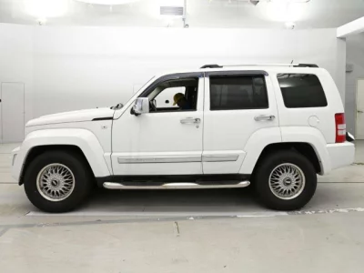 Chrysler JEEP CHEROKEE