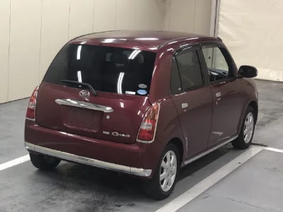 Daihatsu MIRA