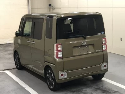 Daihatsu WAKE