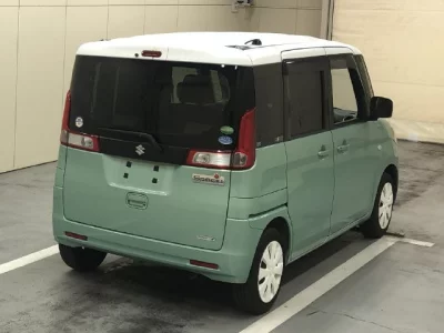 Suzuki Spacia