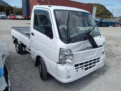 Nissan NT100 Clipper