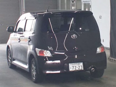 Toyota bB
