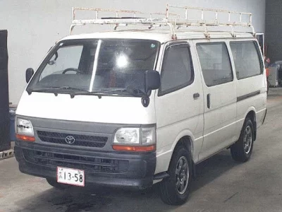 Toyota HiAce Van