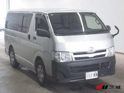 Toyota HiAce Van