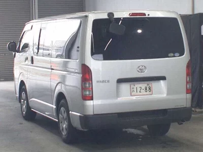Toyota HiAce Van