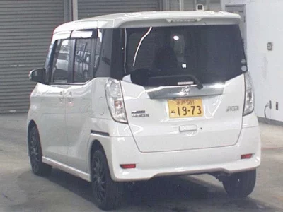 Nissan Dayz Roox