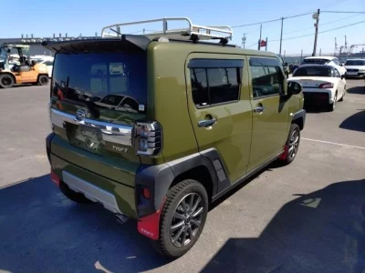Daihatsu TAFT