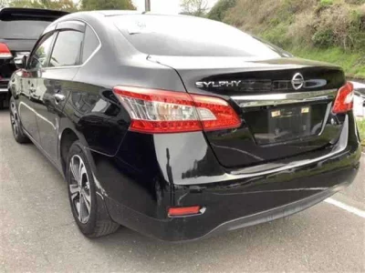 Nissan SYLPHY
