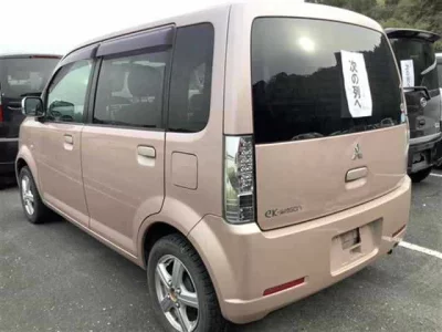 Mitsubishi EK WAGON