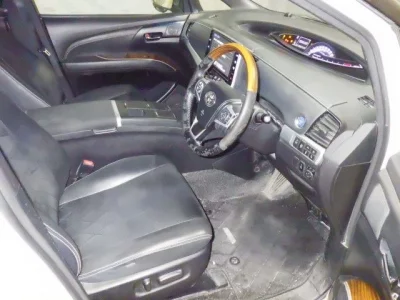 Toyota ESTIMA HYBRID