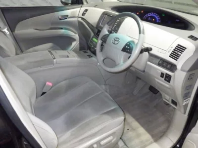 Toyota ESTIMA HYBRID