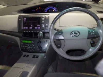 Toyota ESTIMA HYBRID