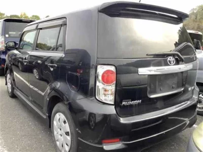 Toyota COROLLA RUMION