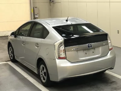 Toyota PRIUS PHV