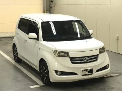 Toyota bB