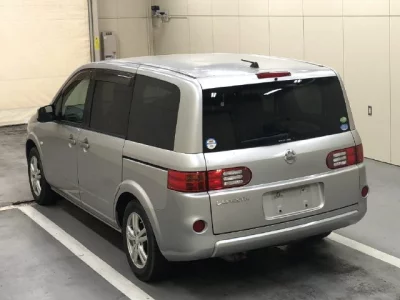 Nissan Lafesta