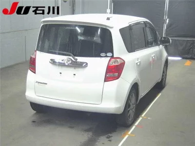Toyota Ractis
