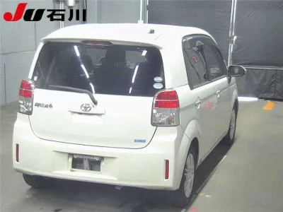Toyota Spade
