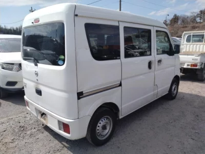 Nissan NV100 CLIPPER
