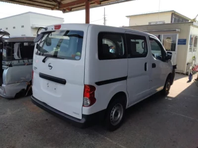 Nissan NV200