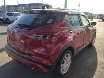 Nissan KICKS