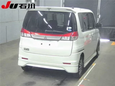 Mitsubishi Delica D:2