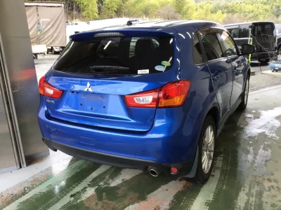 Mitsubishi RVR