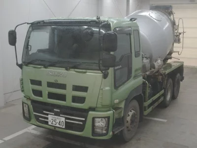 Isuzu TRUCK