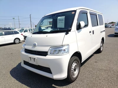 Daihatsu Gran Max