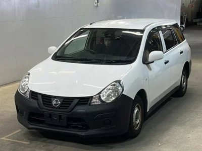 Nissan AD