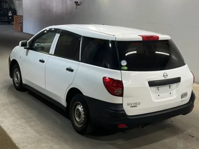 Nissan AD