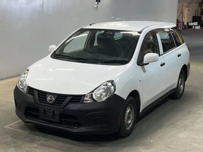 Nissan AD