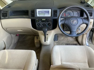 Toyota COROLLA SPACIO
