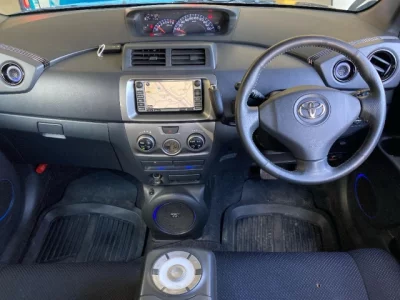 Toyota bB
