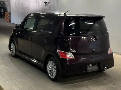 Toyota bB