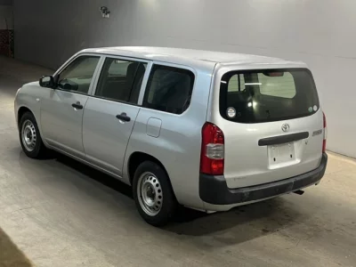 Toyota SUCCEED