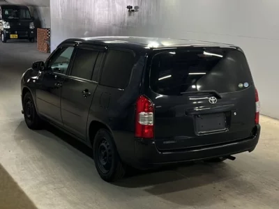 Toyota Succeed