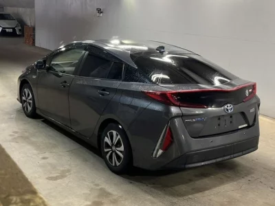 Toyota PRIUS PHV