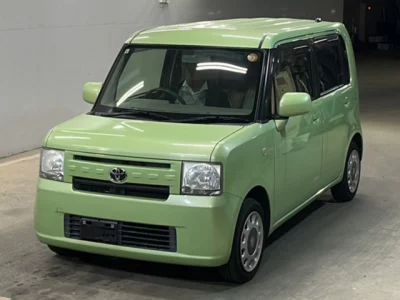 Toyota Pixis Space