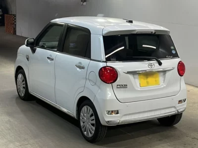 Toyota Pixis Joy