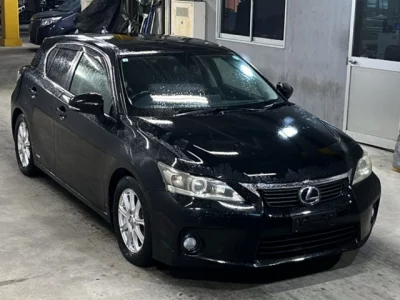 Lexus CT200h
