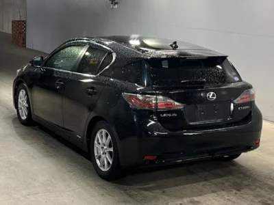 Lexus CT200h