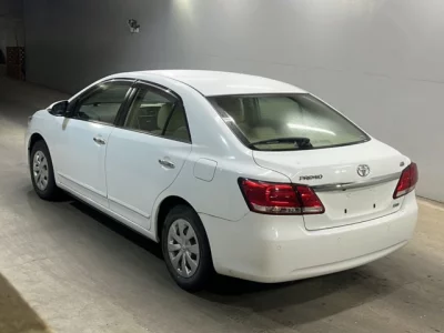 Toyota Premio