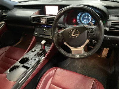 Lexus RC