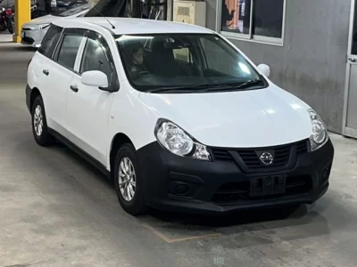 Nissan AD