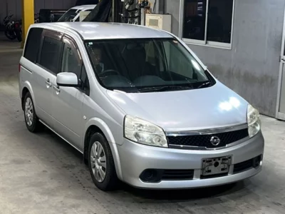Nissan Lafesta