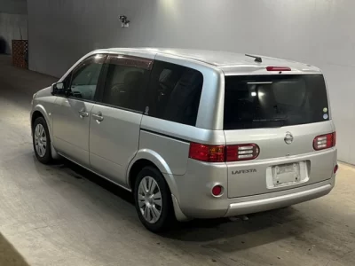 Nissan Lafesta