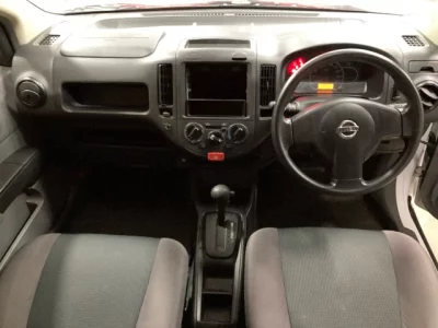 Nissan AD