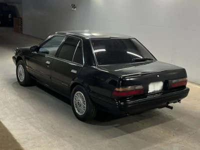 Nissan BLUEBIRD