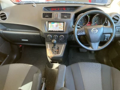 Nissan Lafesta